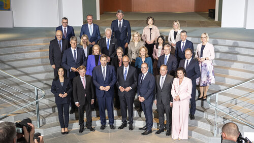 Bundeskabinett_Bundesregierung_Guido-Bergmann_dib.jpg