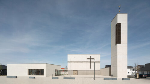 Kirchenneubau in Kerpen: Leichtbeton trifft historische Sakralkunst