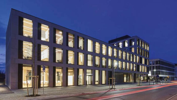 Das Bürogebäude des Unternehmens Hinterschwepfinger in Burghausen