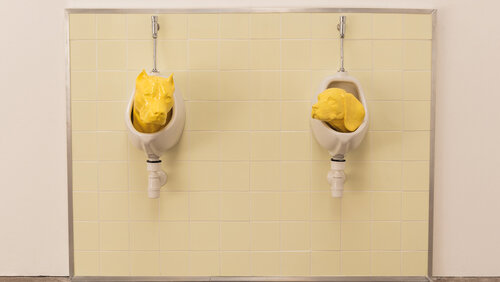01_Urinal_Kunstwerk__c_Robert_Schittko_web.jpg