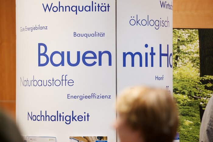 Messestand inkl. lebenede Werkstatt auf der Sanierungsmesse "denkmal" in Leipzig