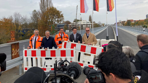 Ersatzbrücke auf Hannovers Südschnellweg eröffnet