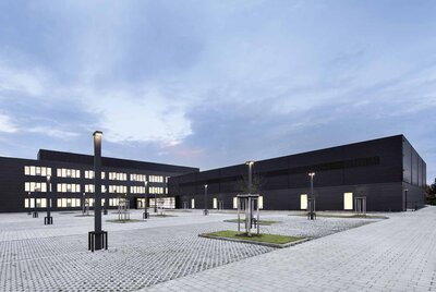 Ken_Schluchtmann__diephotodesigner._HDI_DIB_062021_HOAI.jpg