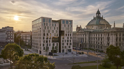 250317_Koenigshof__a_Luxury_Collection_Hotel__Munich__Exterior_Afternoon.jpg