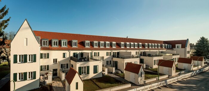 Die Wohnblöcke in der alten Siedlung Riederwald wurden architektonisch und energetisch saniert.