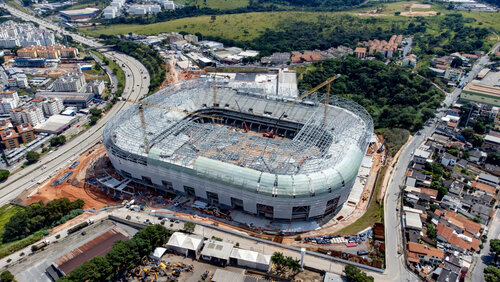 Recyceltes Aluminium umschließt brasilianisches Stadion 
