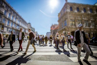 Innenstädte neu beleben: Es kann gelingen, wenn Rendite und Sicherheit gegen neue Lebendigkeit und (zeitweise) niedrigere Einnahmen getauscht werden.