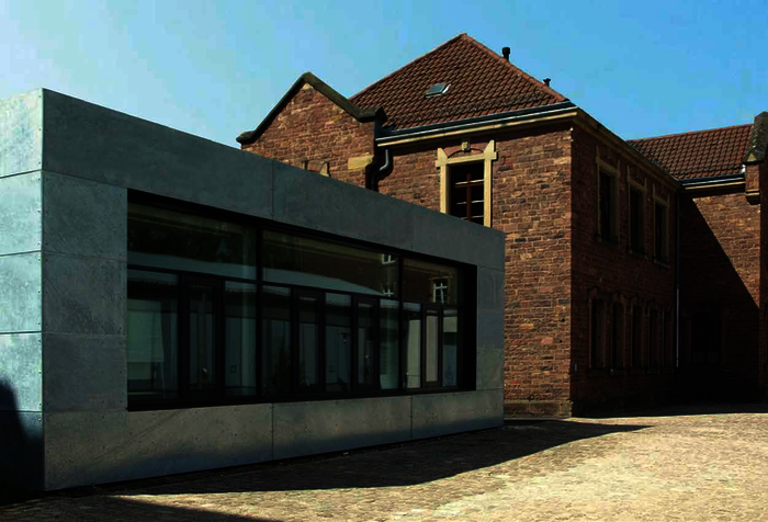 Verzinkte Fassade