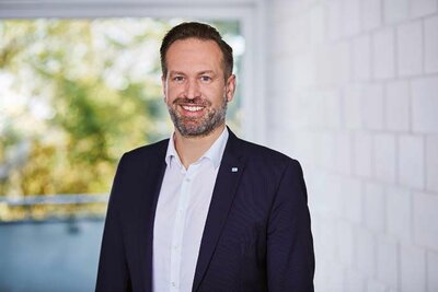 Peter Theissing ist Geschäftsführer von KS-Original, dem Markenverbund mittelständischer Kalksandsteinhersteller.