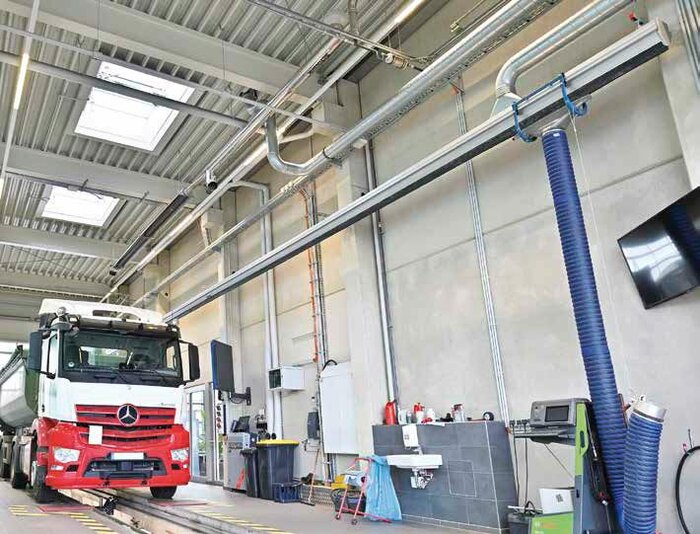bp_2019_12_A_019_Werkstatt_TUEV_Dunkelstrahler.jpg