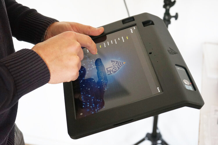 LiFi_Tablet.jpg
