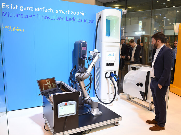 innogy_Laderoboter.jpg