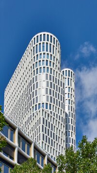 Objektreportage_Motel_One_in_Berlin_Bild_2.jpg