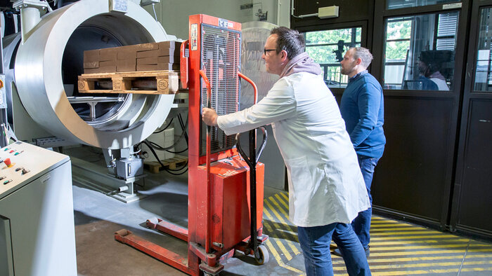 Forscher entwickeln CO₂-arme Baustoffe aus Karbonisaten