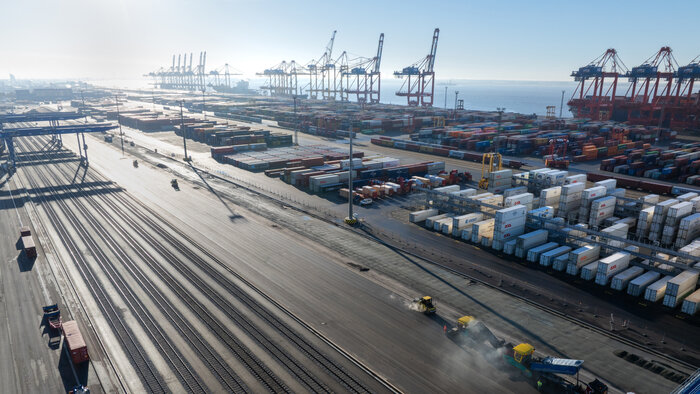 250212_Container_Terminal_Bremerhaven_PORR_DE__4_.jpg