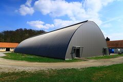 DOMICO-Hackher-Kaserne-Element-Dach-Domitec-1.JPG