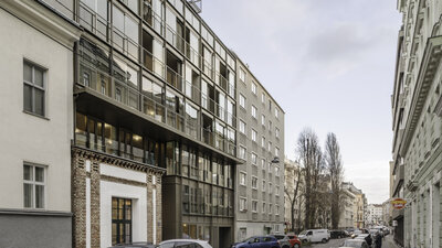 250603_solarlux-schiebesystem-proline-s-mega.jpg
