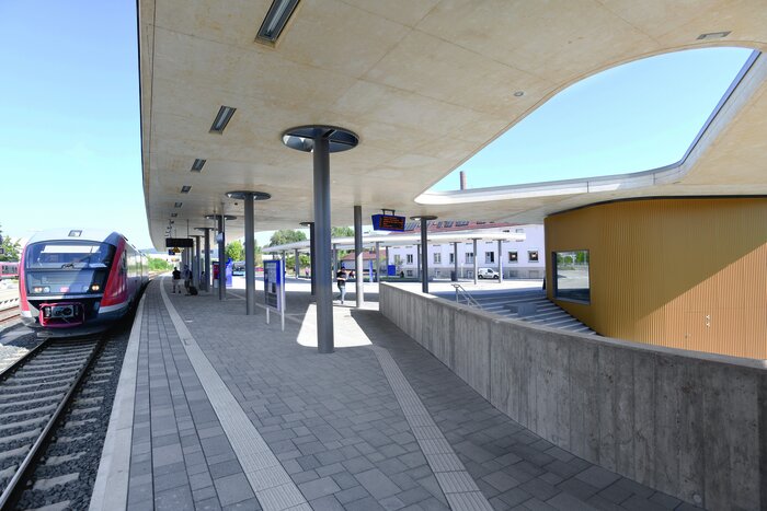 NVV_-_Bhf_Korbach_Photo_OeAA_N._Klinger027.jpg