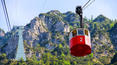 Gold_Private_Bauwerke_Predigtstuhlbahn_01_-_Predigtstuhlbahn_GmbH_-_Co_KG.jpg