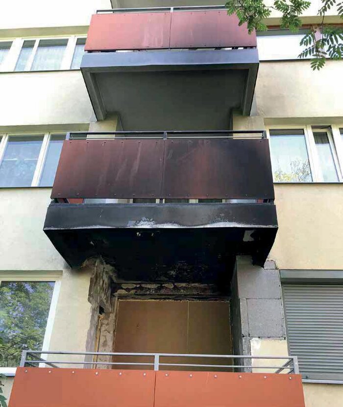 bps_2019_11_S12_Fluchtweg_brandschutzgerecht_abdichten.jpg