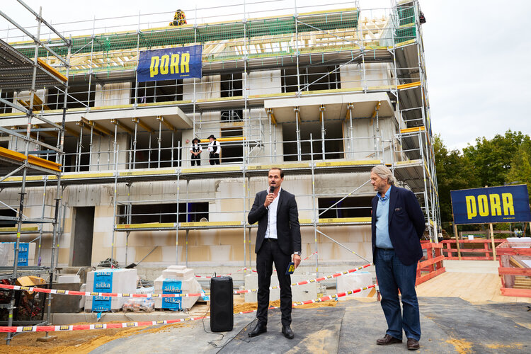 Richtfest für neues Quartier im Leipziger Neuseenland Richtfest für neues Quartier im Leipziger Neuseenland
