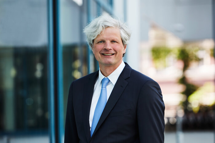Bild01_Jan_Dietrich_Radmacher__c_Bundesverband_Kalksandsteinindustrie.jpg
