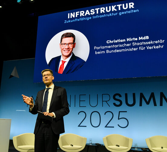 Ingenieur-Summit2025_Hirte-Christian_BMV_DIB.jpg