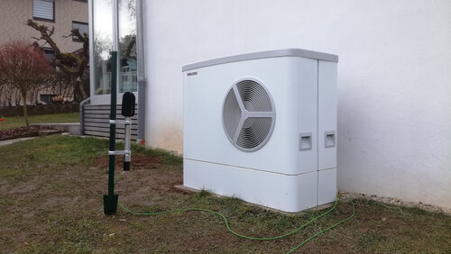 Erste Ergebnisse im Wärmepumpen-Feldtest: Effizienter Betrieb auch im Altbau