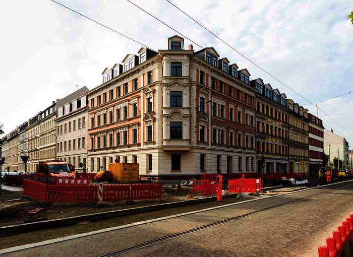 Frischekur für die Fassaden: Klinker wurden aufgearbeitet, Stuckelemente nachgefertigt.