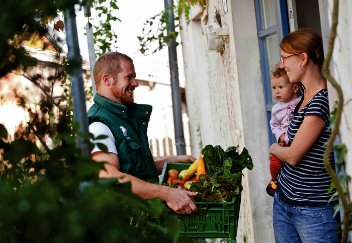 Bequem und gesund: Wer Waren aus der Region bevorzugt, ist mit einer Ökokiste auf der sicheren Seite