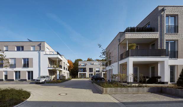 bps_2020_07-08_10_Baustoffe_Wohnkomfort_Brandschutz_Kalksandstein.jpg Die Häuser wurden in einer massiven Bauweise mit Kalksandstein-Elementen im XL-Format gebaut.