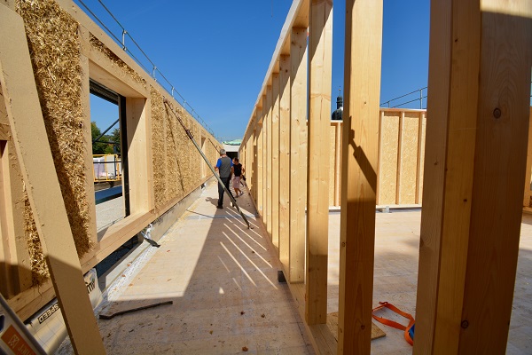 Das neue Haus "St Wunibald" innerhalb der denkmalgeschützten Klosteranlage Plankstetten
