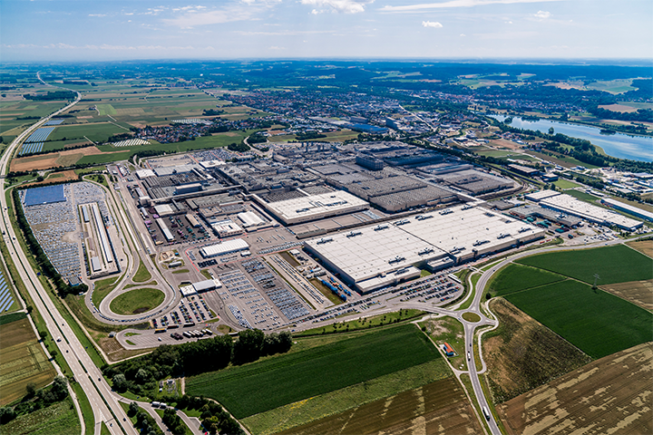 Industriegebiet aus der Vogelperspektive 