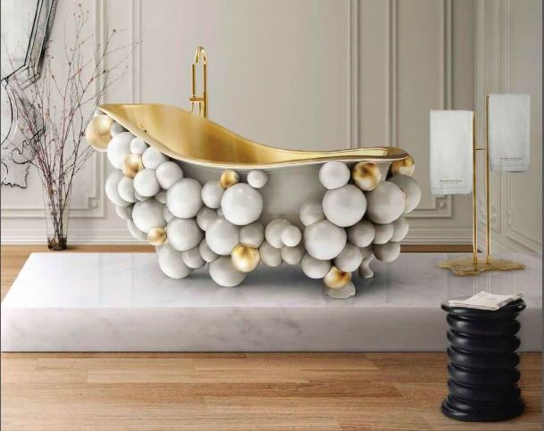 gB_2019_94_30_Boden_Holz_Badewanne.JPG