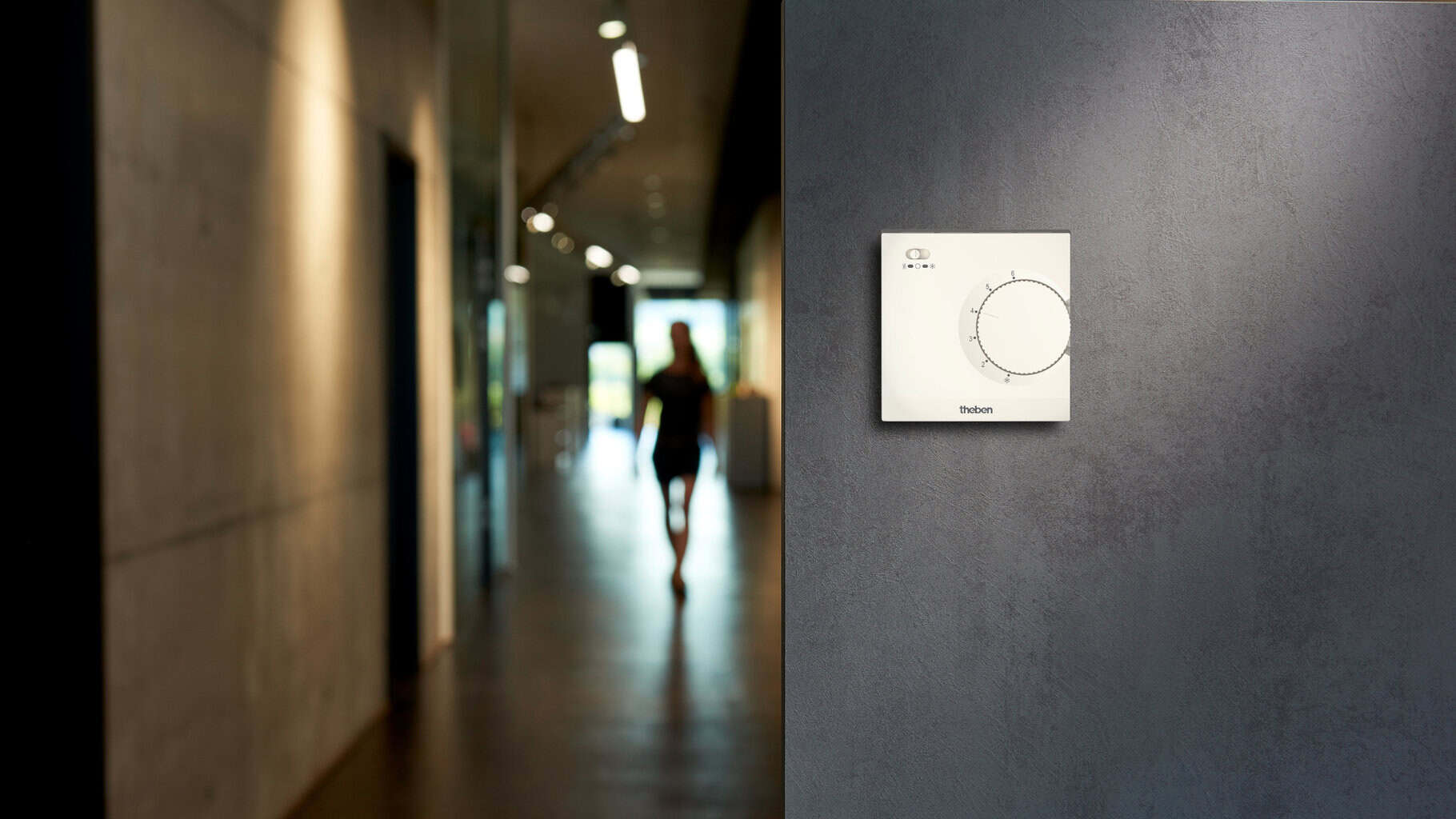 Die Produktserie Ramses 700 S eignet sich für den Einsatz in Mehrfamilienhäusern, Mietobjekten und Zweckbauten. © Theben AG