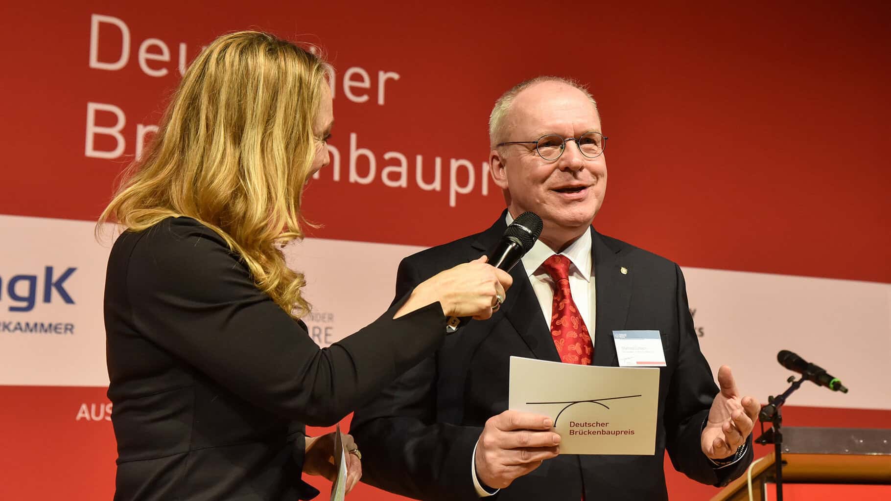 Manfred Curbach während der Verleihung des Deutschen Brückenbaupreises 2016 © Thorsten George