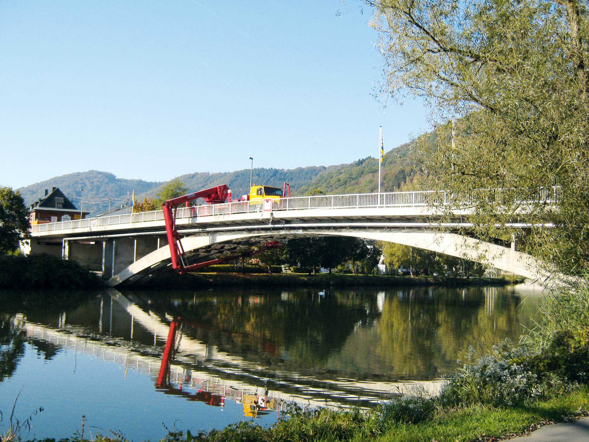 Prüfung der Lahnbrücke in Nievern © Landesbetrieb Rheinland-Pfalz