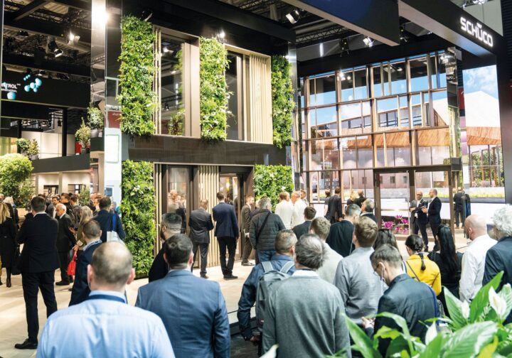 Klimaangepasstes Bauen ist eines der zentralen Themen der BAU 2025 in München.