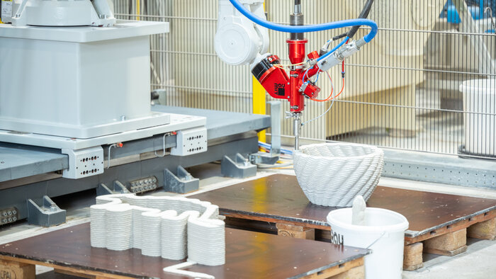 Die NanoMatFutur-Nachwuchsgruppe entwickelt einen intelligenten Beton, welcher das digitale, automatisierte Bauen vorantreiben soll. © Thomas Müller / Bauhaus-Universität Weimar