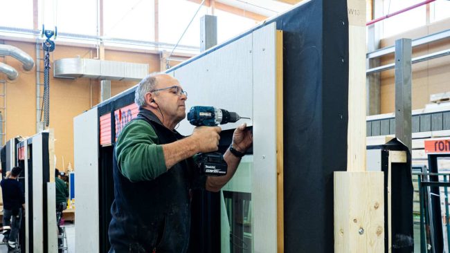 Die Panel- und Architectural Panel-Fassadentafeln sind speziell für den industriellen Einsatz komzipiert. © James Hardie Europe GmbH