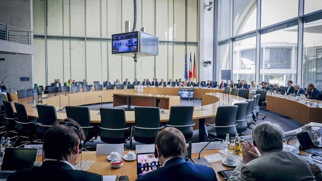 Sitzung des Wirtschaftsausschuss des Deutschen Bundestages © Deutscher Bundestag, Thomas Trutschel, photothek