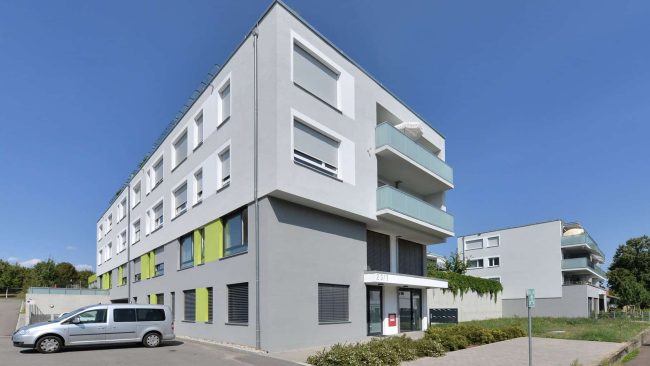 Der Sockelmörtel Heck K+A SL ist jetzt auch ausgefärbt verfügbar. © Heck Wall Systems