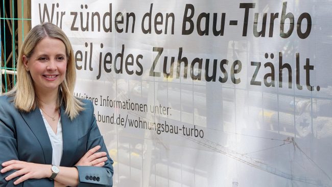 Bau-Turbo im Bundestag beschlossen © DIB
