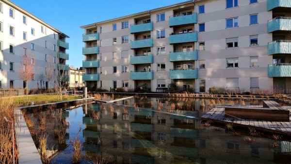 In Mannheim ist das Wohnquartier Aubuckel mit drei Neubauten und 114 Wohnungen entstanden. © Dehoust, Leimen