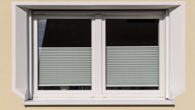 Kanten außerhalb des rechten Winkels: Sauber mit dem „Sto-Kantenschutzprofil Y-Flex“ © Martin Baitinger / Sto SE & Co. KGaA