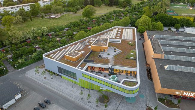 © David Matthiessen