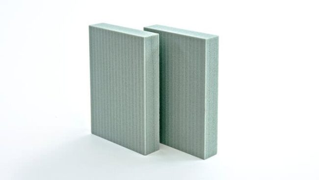 ArmaPET Eco50 ist ein Dämmstoff auf der Basis von recycelten PET-Flaschen © Armacell