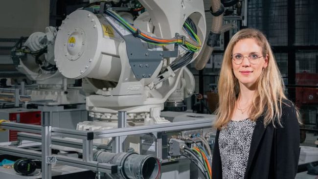 Prof. Dr. Inka Mai ist Leiterin des Fachgebiets Robotergestützte Fertigung der gebauten Umwelt am Institut für Bauingenieurwesen der TU Berlin. © TU Berlin/Kevin Fuchs