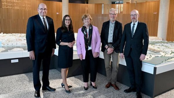 Norddeutscher Wohngipfel 2025 in Hamburg (v.l.n.r.): Matthias Wunderling-Weilbier